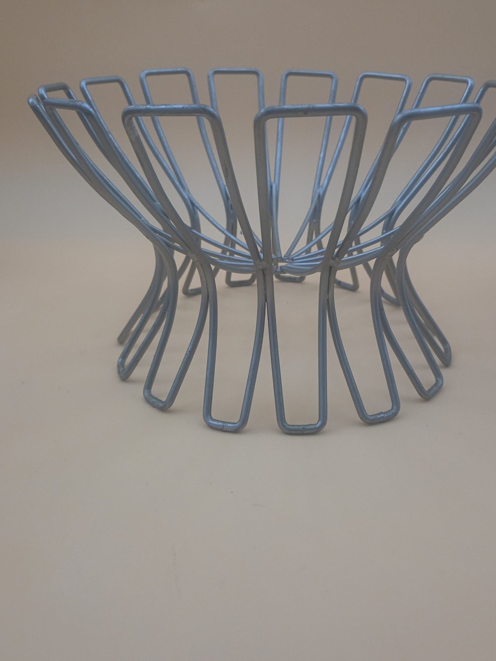 Vintage Sculptural Design Minimalist MCM Geometric Metal Wire Fruit Basket